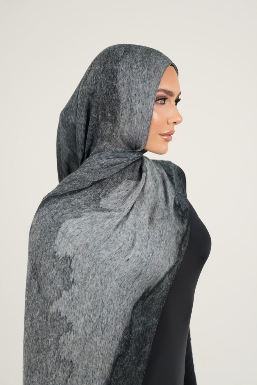 Noire Printed Modal Hijab - Image 2